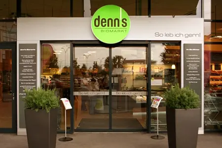 Denns Biomarkt Eingangstür